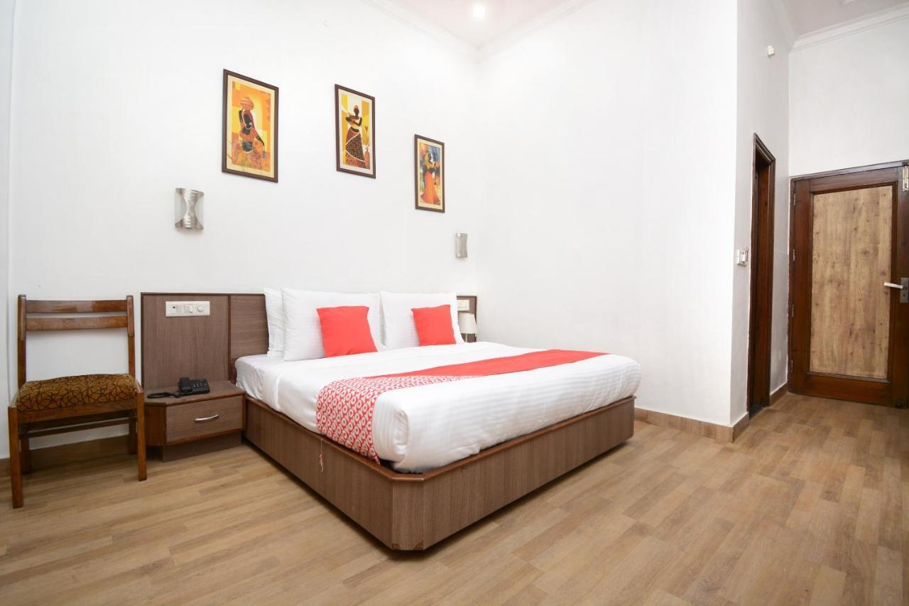 Hotel Ricky International Amritsar Exterior photo