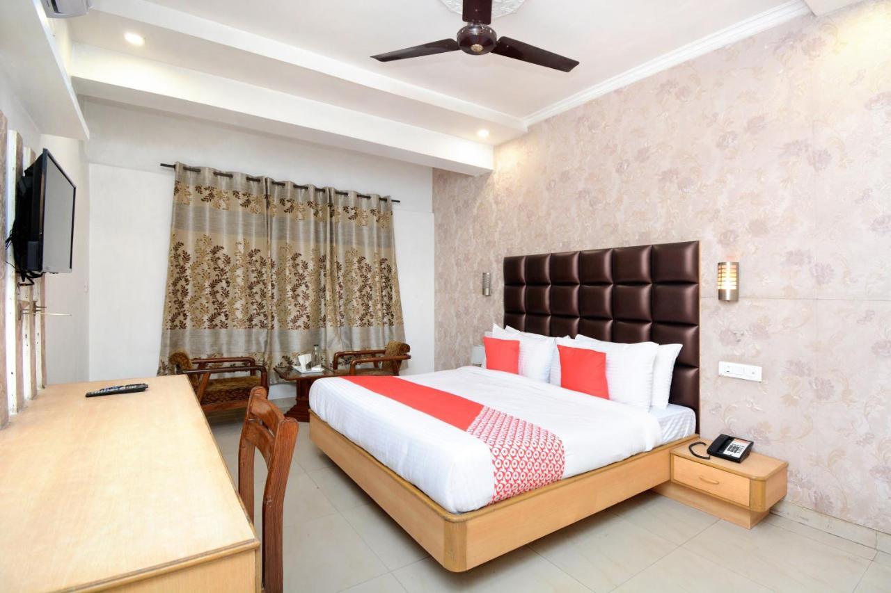 Hotel Ricky International Amritsar Exterior photo