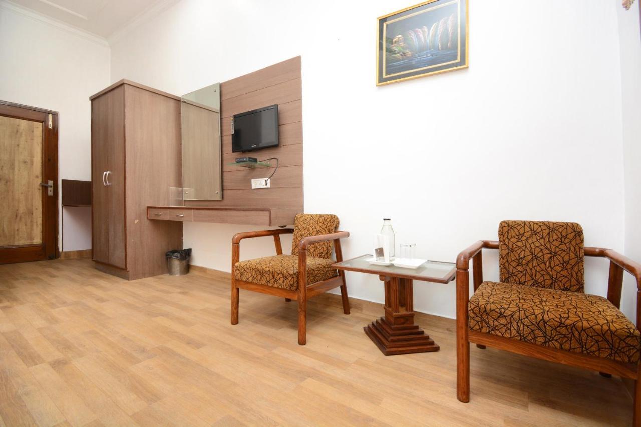 Hotel Ricky International Amritsar Exterior photo
