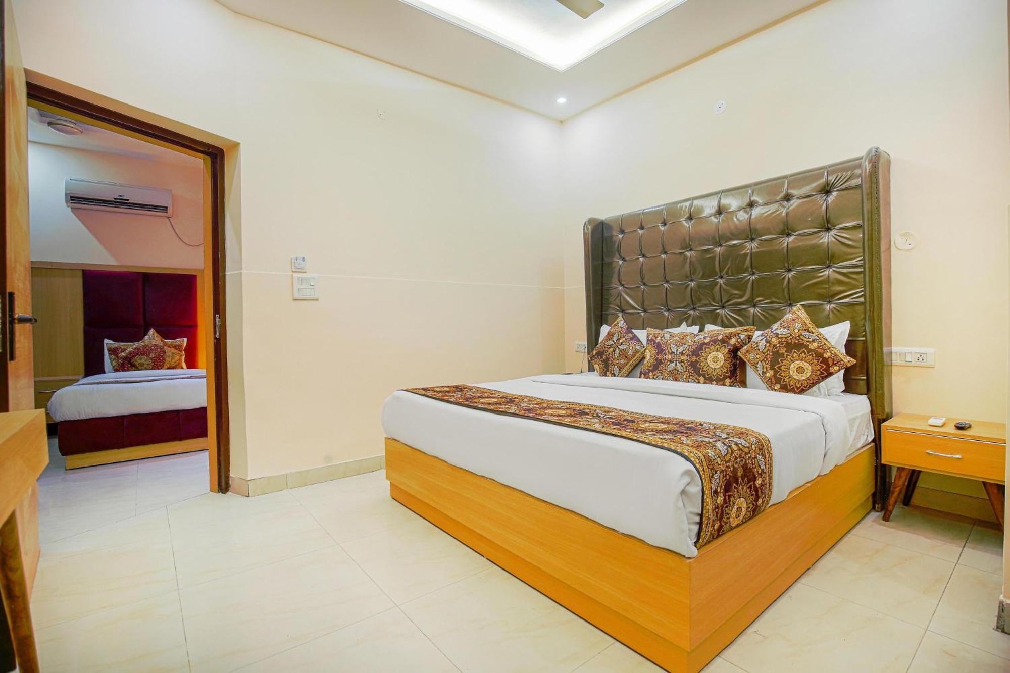 Hotel Ricky International Amritsar Exterior photo